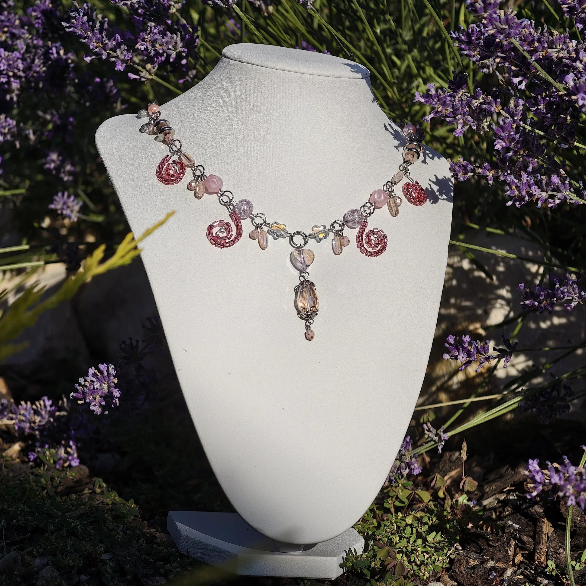 Pink Countess of Vines Necklace Novyra