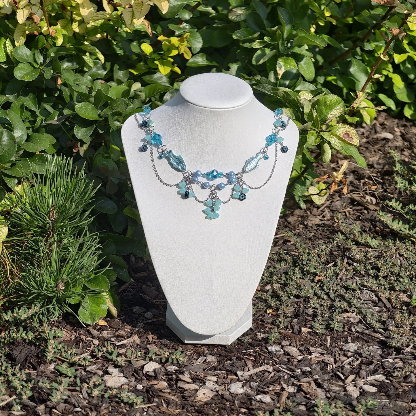 Blue Duchess of Fish Necklace Novyra