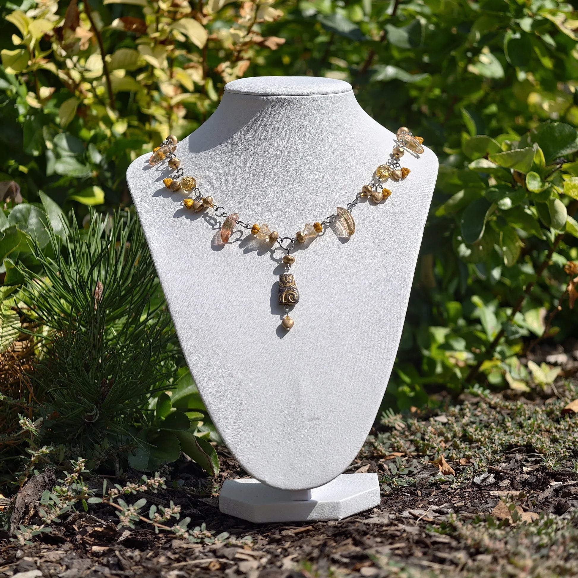 Yellow & Gold Countess of Cats Necklace Novyra