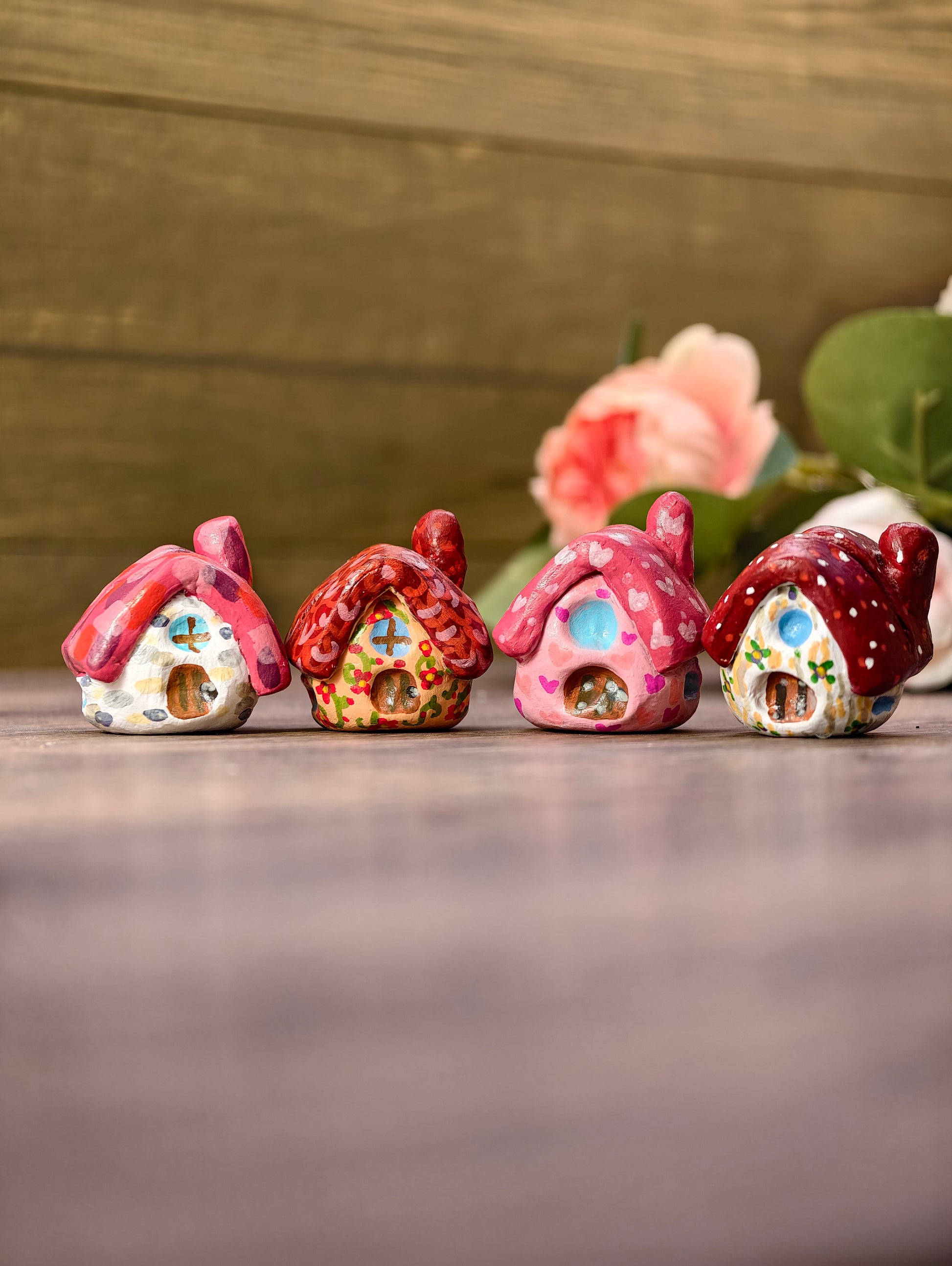 Novyra Jewelry and Clay Art Mini house picture holder all 4