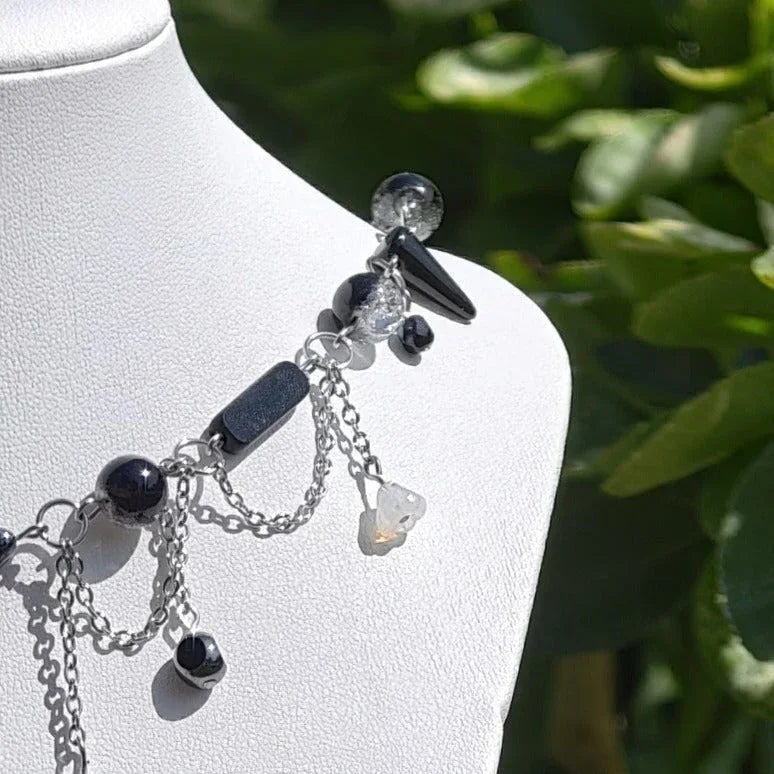 Black & White Marchioness of Elegance Necklace Novyra