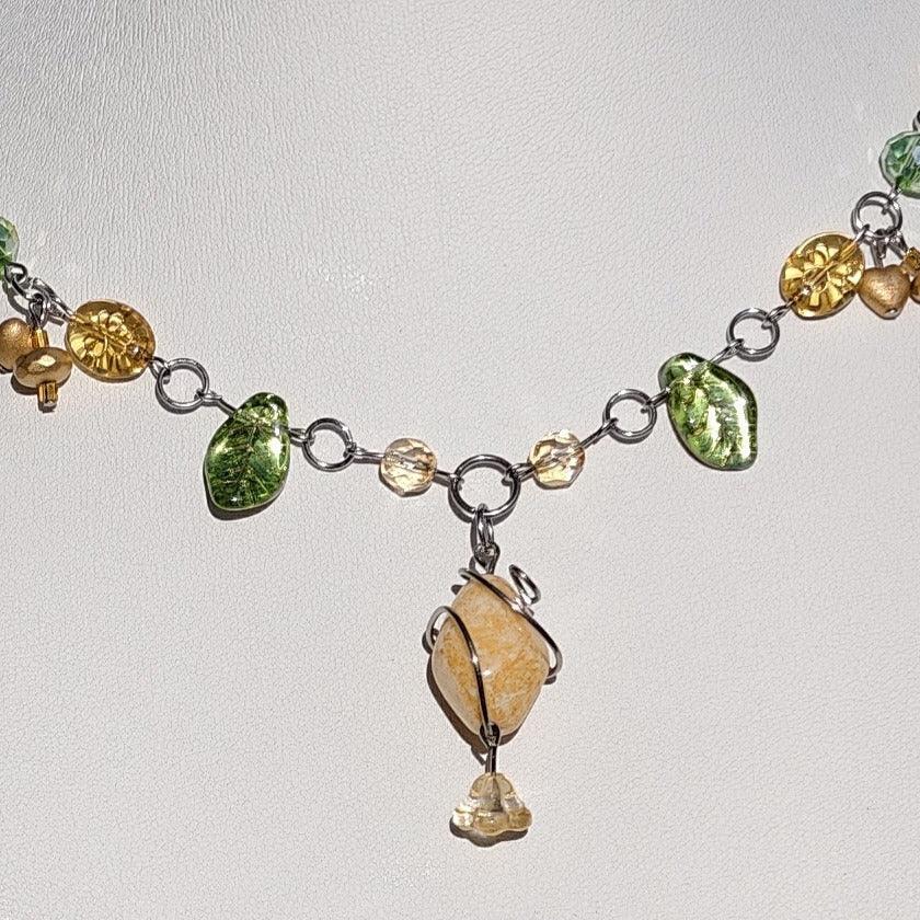 Green & Gold Countess of Geodes Necklace Novyra